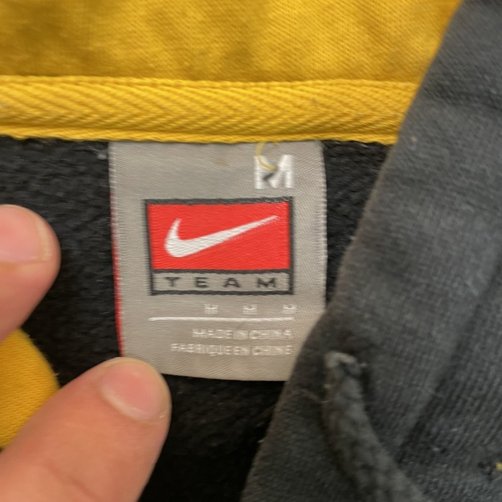vintage Nike Iowa Hawkeyes black and yellow pullover hoodie men medium 2000s y2k - Picture 8 of 14